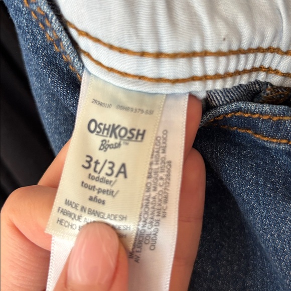 Toddler Size 3T | NWT OshKosh B'gosh Classic Blue Overalls - Picture 2 of 8